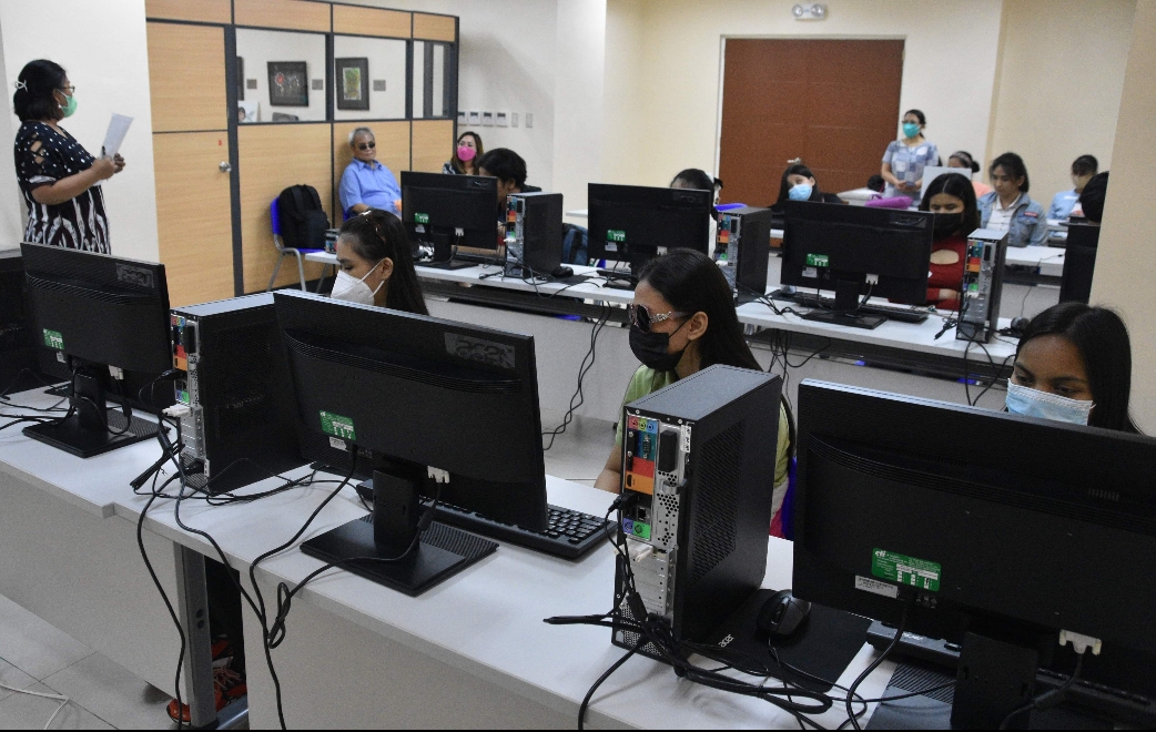 NCDA, RBI at IBM Philippines kapit-kamay sa computer training para sa ...